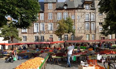 Un guide local de Rennes, France : La capitale médiévale et dynamique de la Bretagne